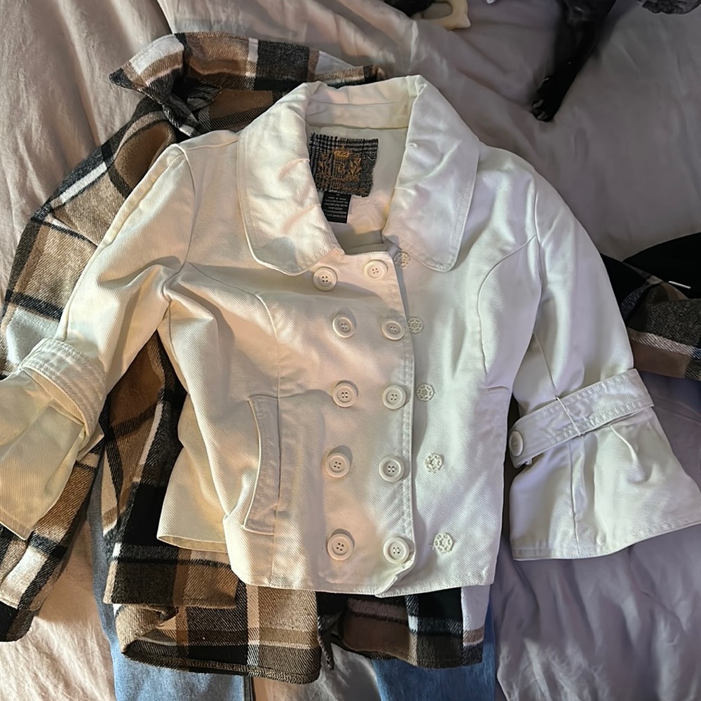 Women's short pea coat size medium